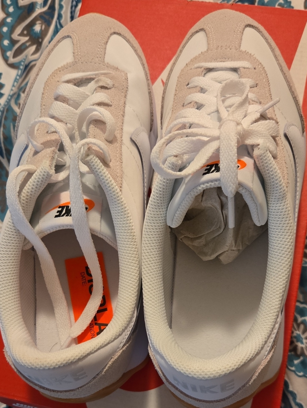 Nike White and Tan Retro Runner Shoes Unisex...womens 9.5..mens 8